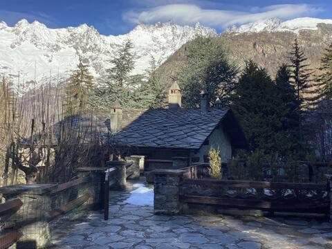 Pussey Chalet - 5